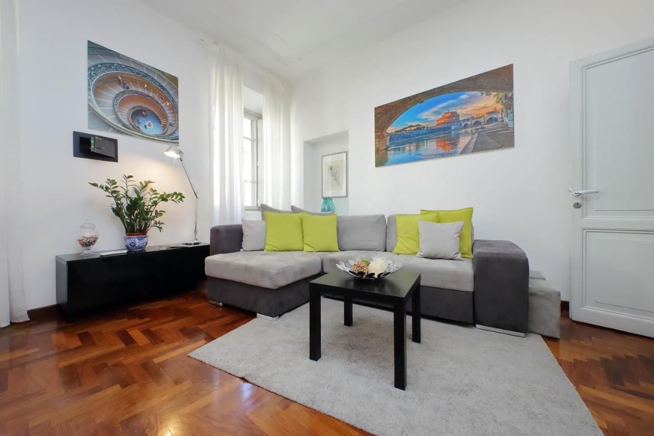 Luxury Apartment Vaticano-S'Peter Basilica - Netflix Wifi - Aircond Róma Kültér fotó