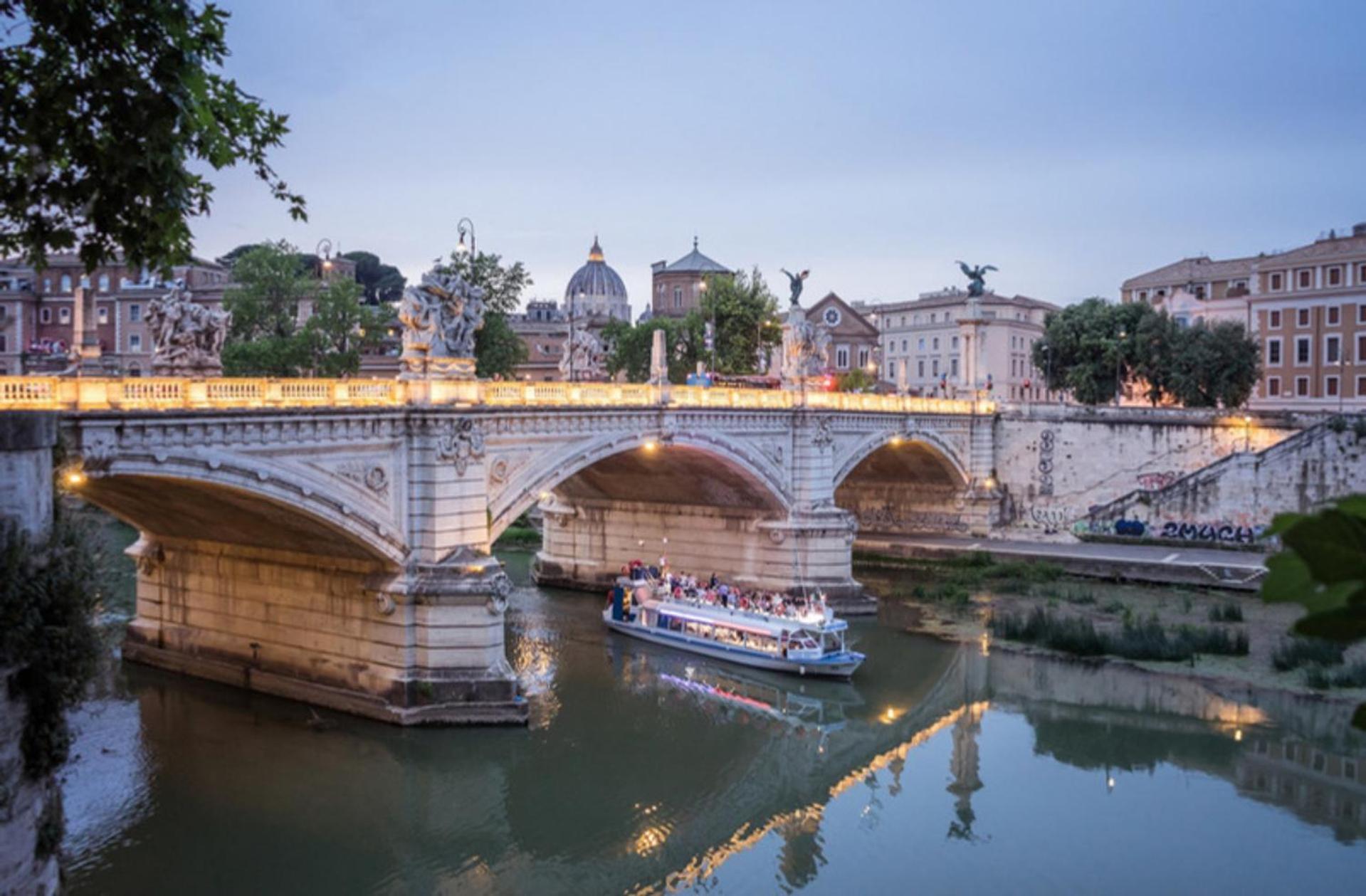 Luxury Apartment Vaticano-S'Peter Basilica - Netflix Wifi - Aircond Róma Kültér fotó
