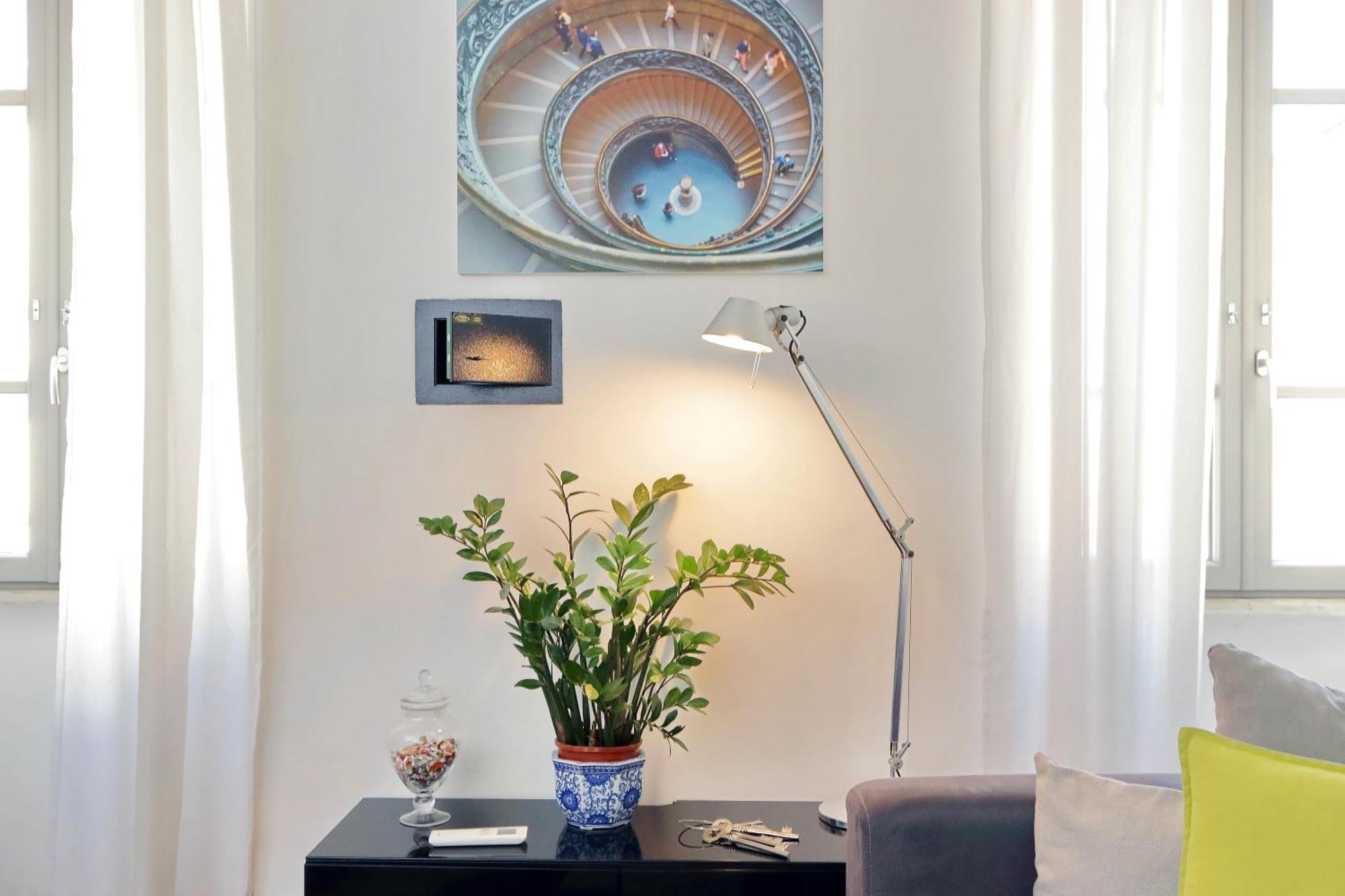 Luxury Apartment Vaticano-S'Peter Basilica - Netflix Wifi - Aircond Róma Kültér fotó